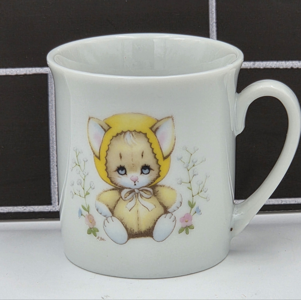 1984 Enesco Baby's Breath Child's Cup